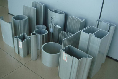 工業(yè)鋁材-工業(yè)鋁有什么樣的優(yōu)點，與其他金屬有什么不一樣？