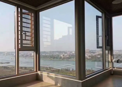 為什么現(xiàn)在的人都會(huì)逐漸傾向于選擇環(huán)境性能良好的系統(tǒng)門窗？